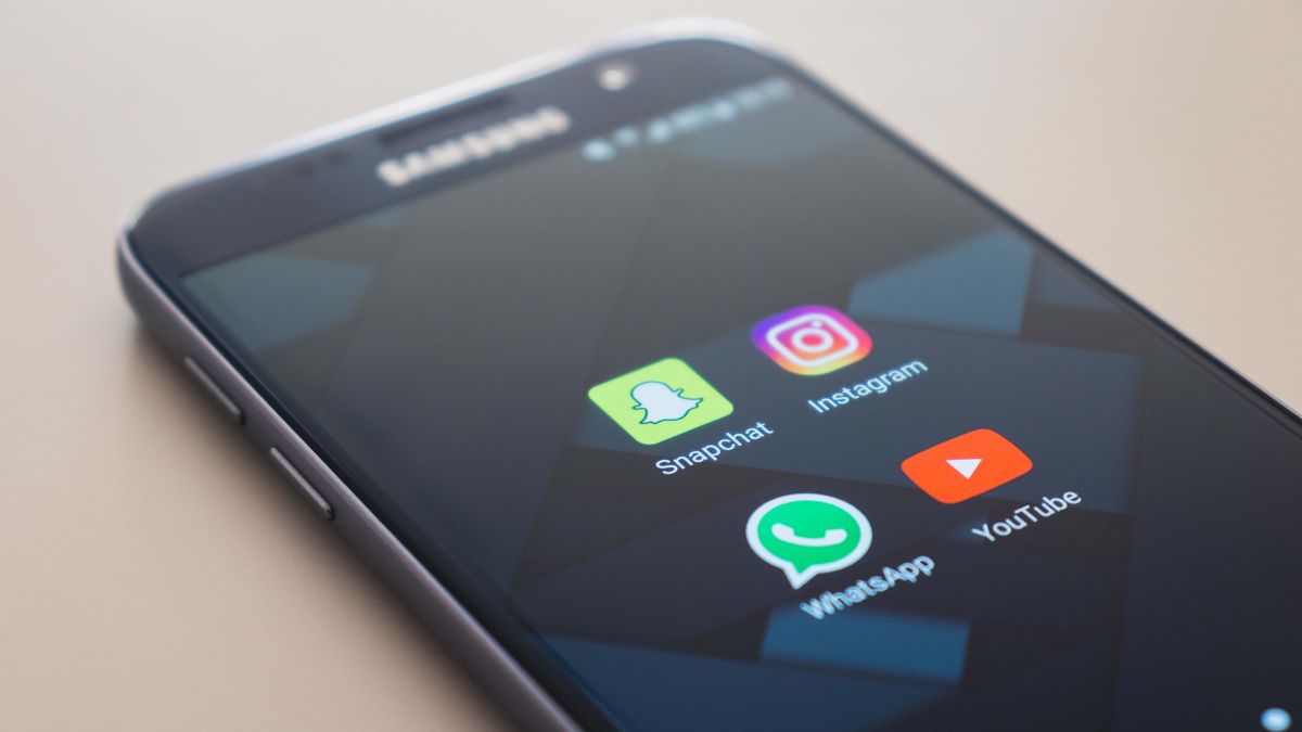 What Software is WhatsApp Number Screening Tool？