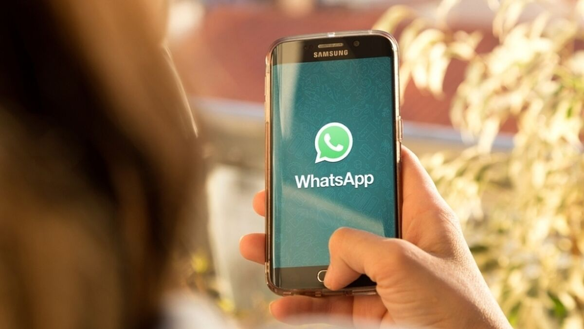 How to transfer WhatsApp data from Android to iOS?