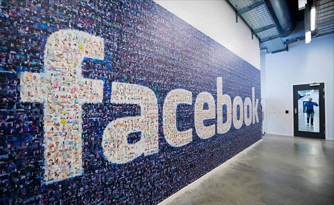 facebook group marketing assistant