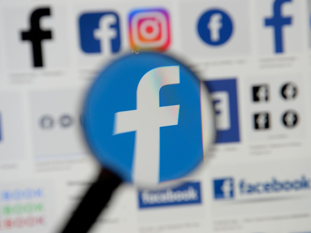 Facebook Marketing Assistant