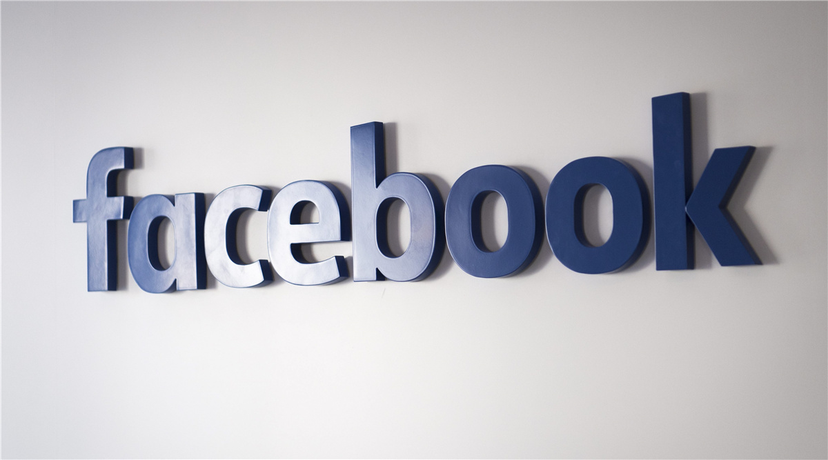 Facebook Translation Assistant